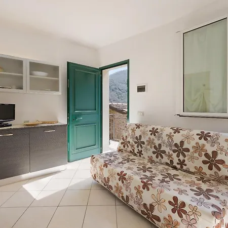 Pana La Taggiasca Apartment Stellanello