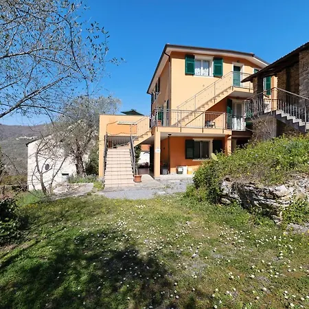 Pana La Taggiasca Apartment *