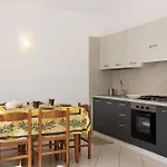 Pana La Taggiasca Apartament *