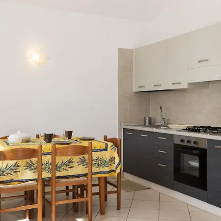 Pana La Taggiasca Apartamento *