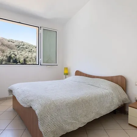 Pana La Taggiasca Apartment Stellanello